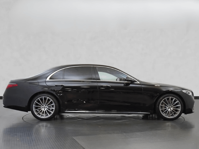 Black Mercedes-Benz S Class Overview Shot