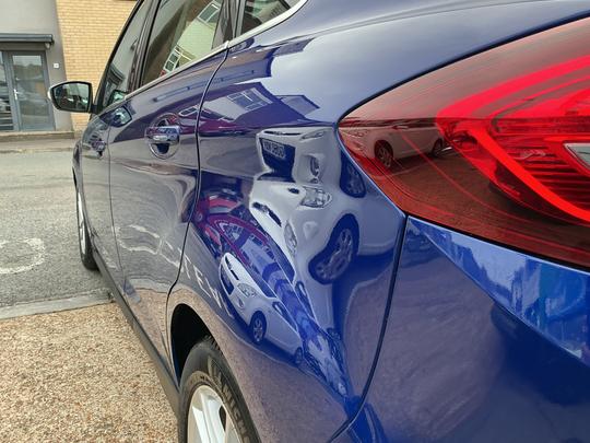 Ford C-Max Photo 13