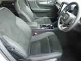 Volvo XC40 Photo 18