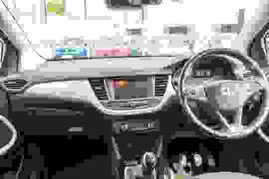 Vauxhall CROSSLAND X Photo 77f666e7-5ea3-468a-8dc4-d499ca8db239.jpg