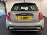 MINI Hatch Photo 6