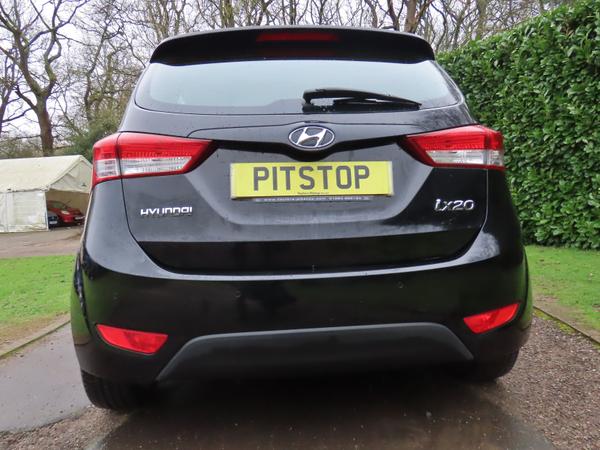 Used Hyundai ix20 BG65EEF 11