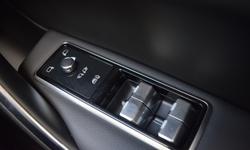 Jaguar F-PACE Photo 25