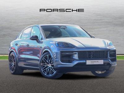 2026 PORSCHE Cayenne E-Hybrid Black Edition 5dr Tiptronic S at JCT600