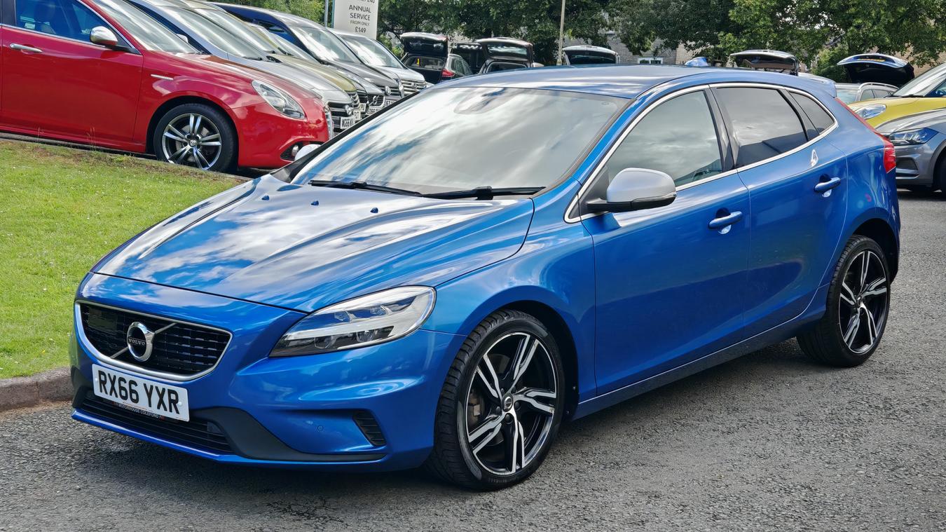 Used Volvo V40 RX66YXR 7