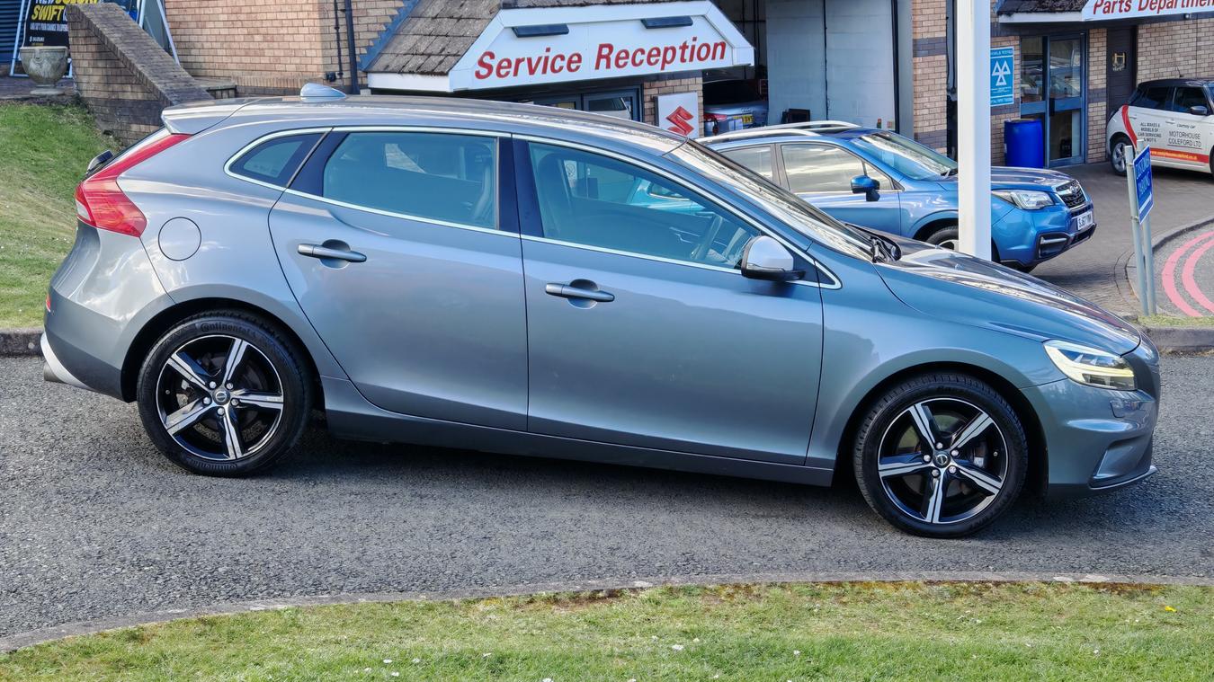 Used Volvo V40 EO66TKE 2