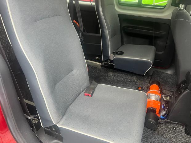 Used Volkswagen Caddy Maxi Life C20 WHEEL CHAIR ACCESSIBLE NK18CMY 11