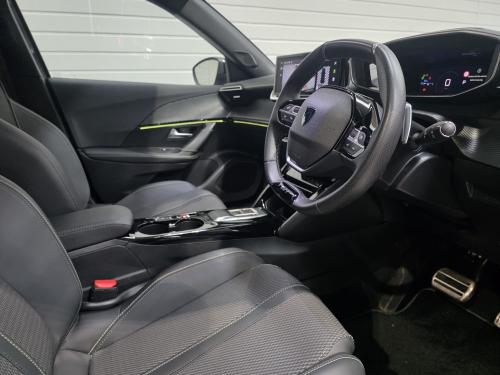 Peugeot 2008 Photo 78294ccd-ca3d-4726-ac24-4a55cd1aabac.jpeg