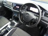 Volkswagen T-Roc Photo 17