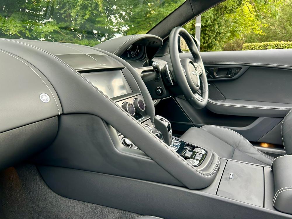 Used Jaguar F-Type LN23YFP 28