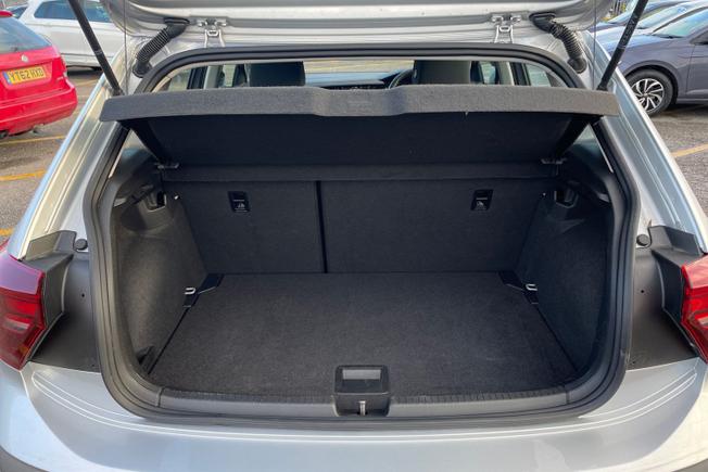 Volkswagen Polo Photo 9