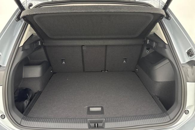 VOLKSWAGEN  Tiguan  Photo 12