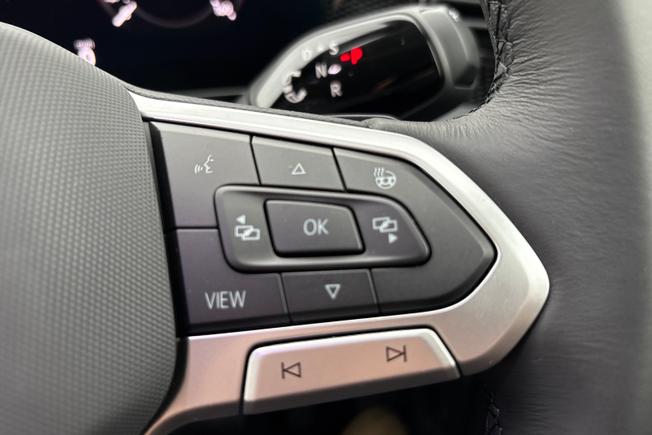 VOLKSWAGEN  Tiguan  Photo 17