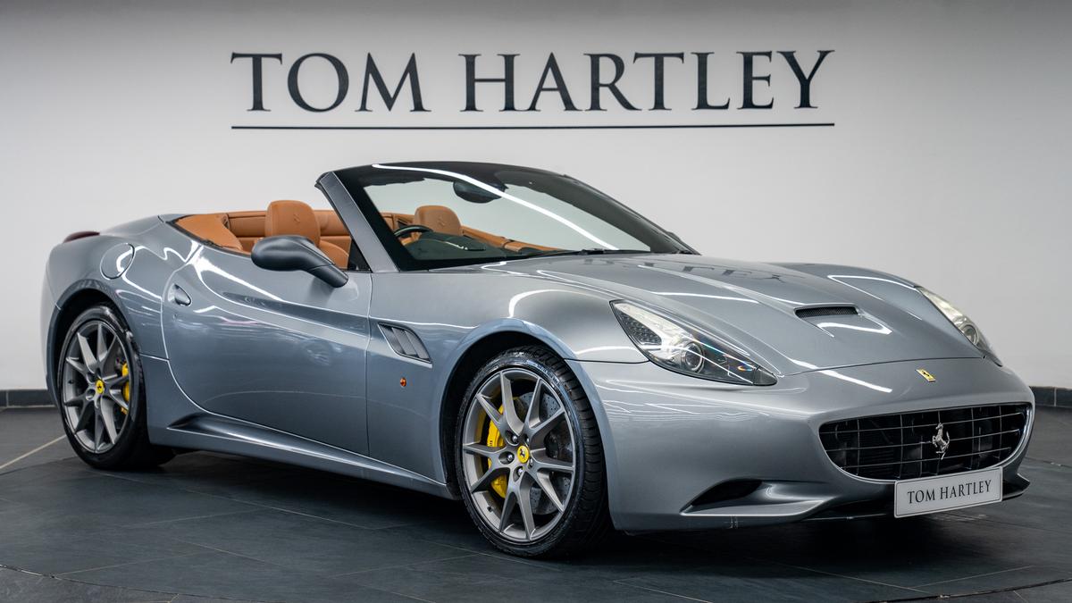 Used 2009 Ferrari California V8 Grigio Titanio at Tom Hartley