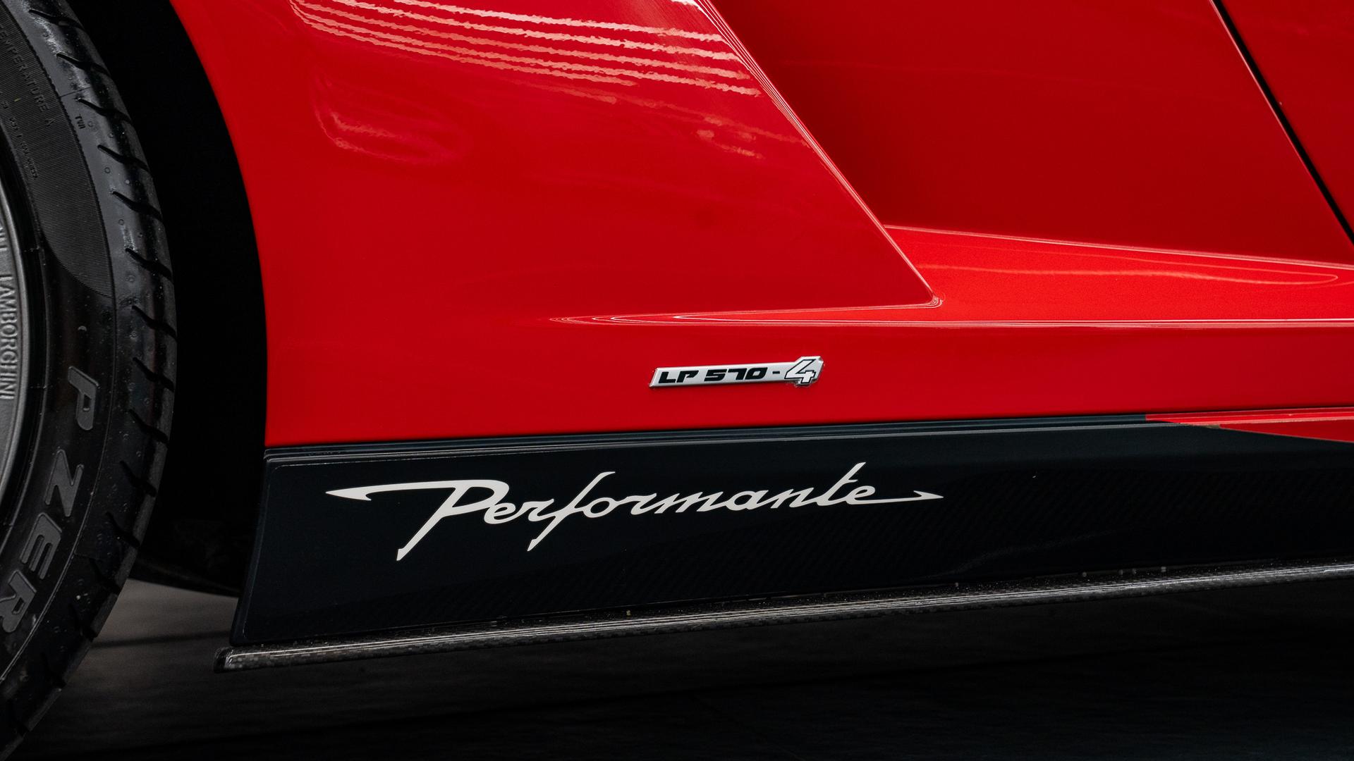 LAMBORGHINI Gallardo Photo 78bae0e4-32f0-4803-8e51-048a51f4a745.jpg