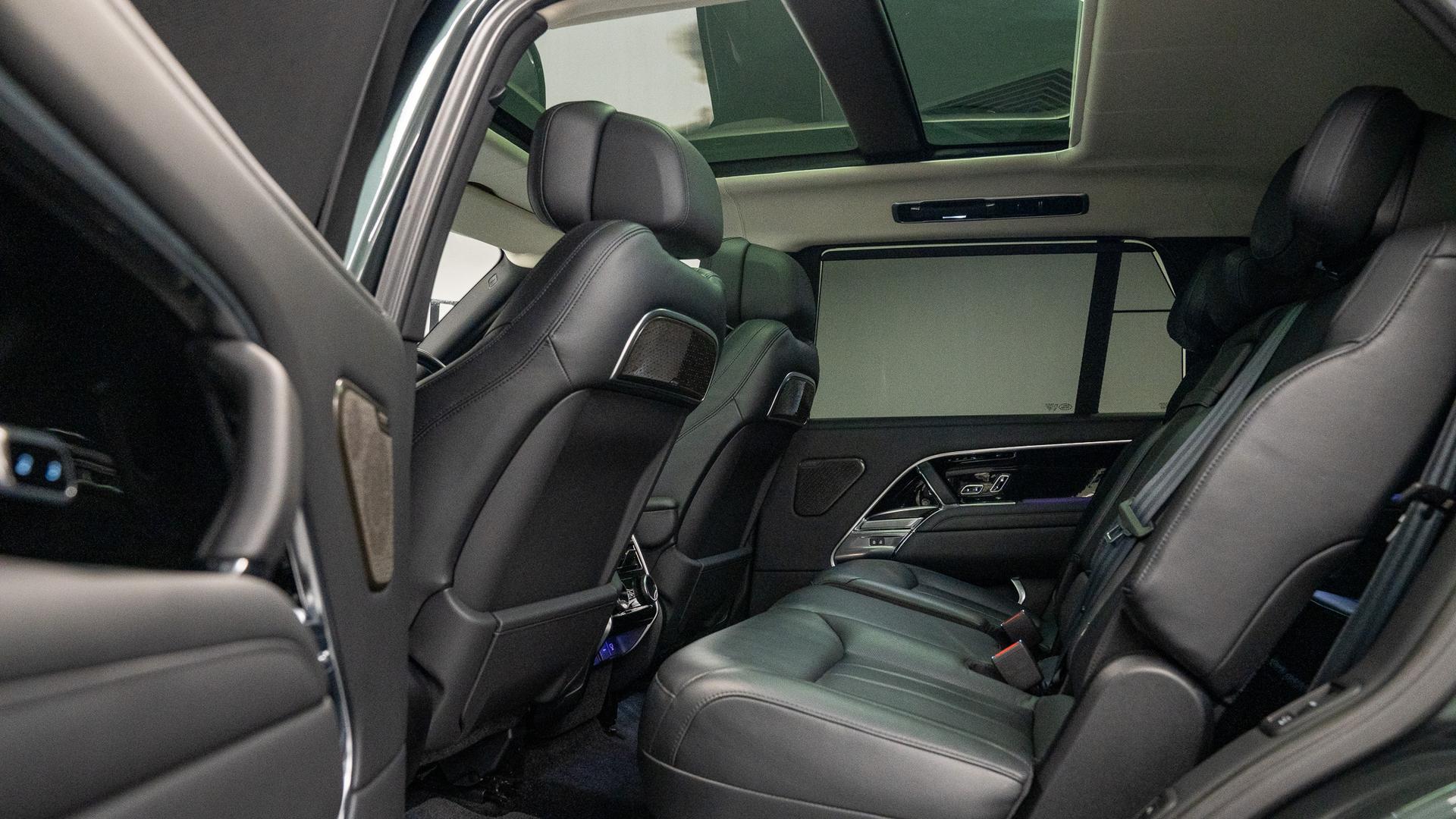 Land Rover RANGE ROVER Photo 78c320bf-9bf9-4b7c-90e3-6c6cc74ed8f6.jpg