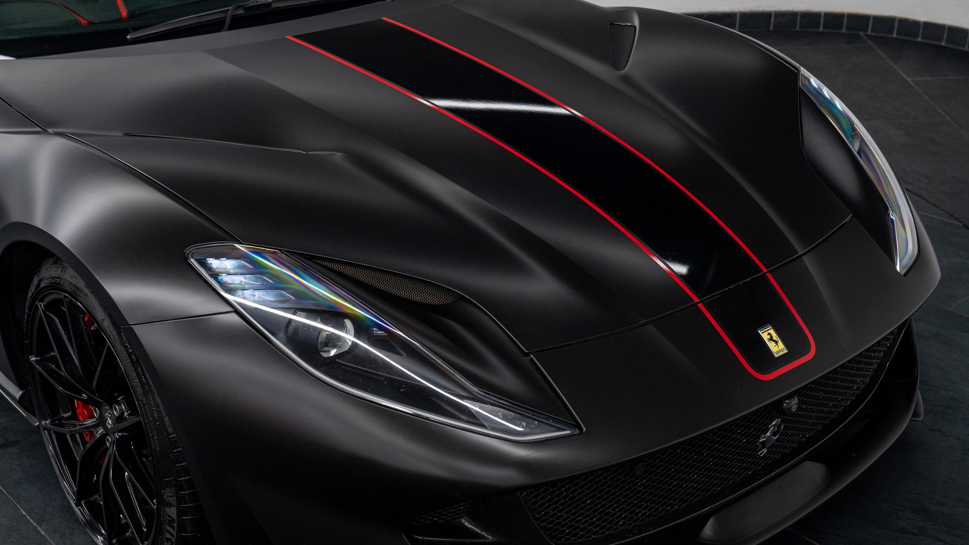 Ferrari 812 Photo 78d8054d-237c-4c66-837d-860ef3e8f903.jpg
