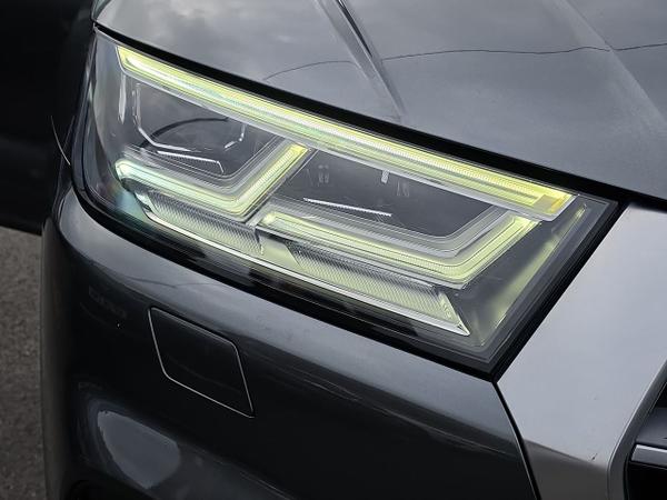 Audi Q5 Photo 25