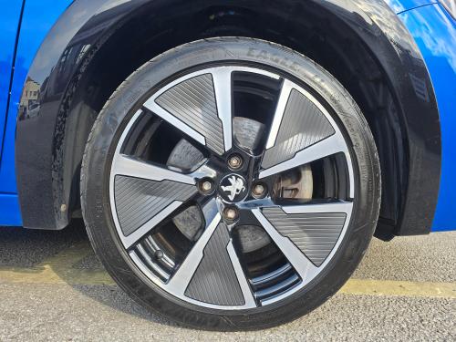 Peugeot E-208 Photo 78e33382-5cfa-4fed-99e0-f5efcfb7419e.jpg