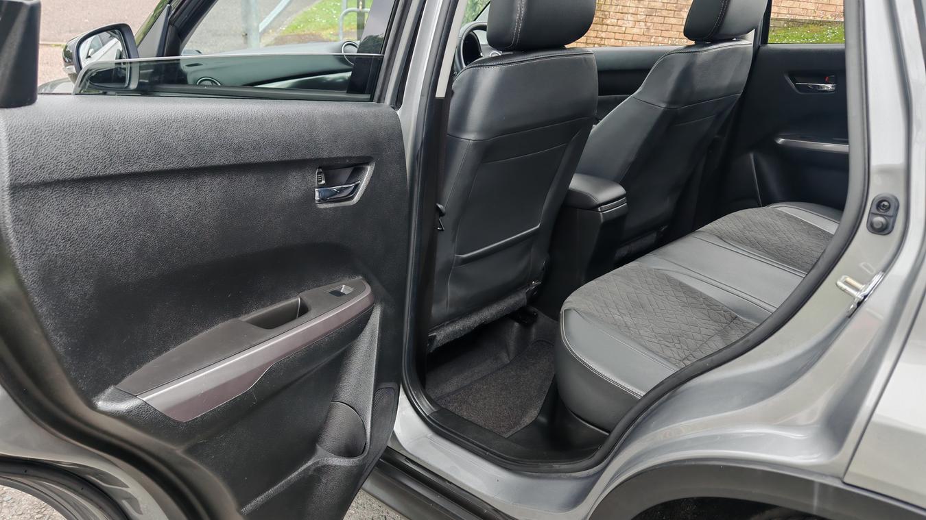 Used Suzuki Vitara BF19XXV 20