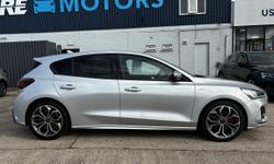 Ford FOCUS Photo 1