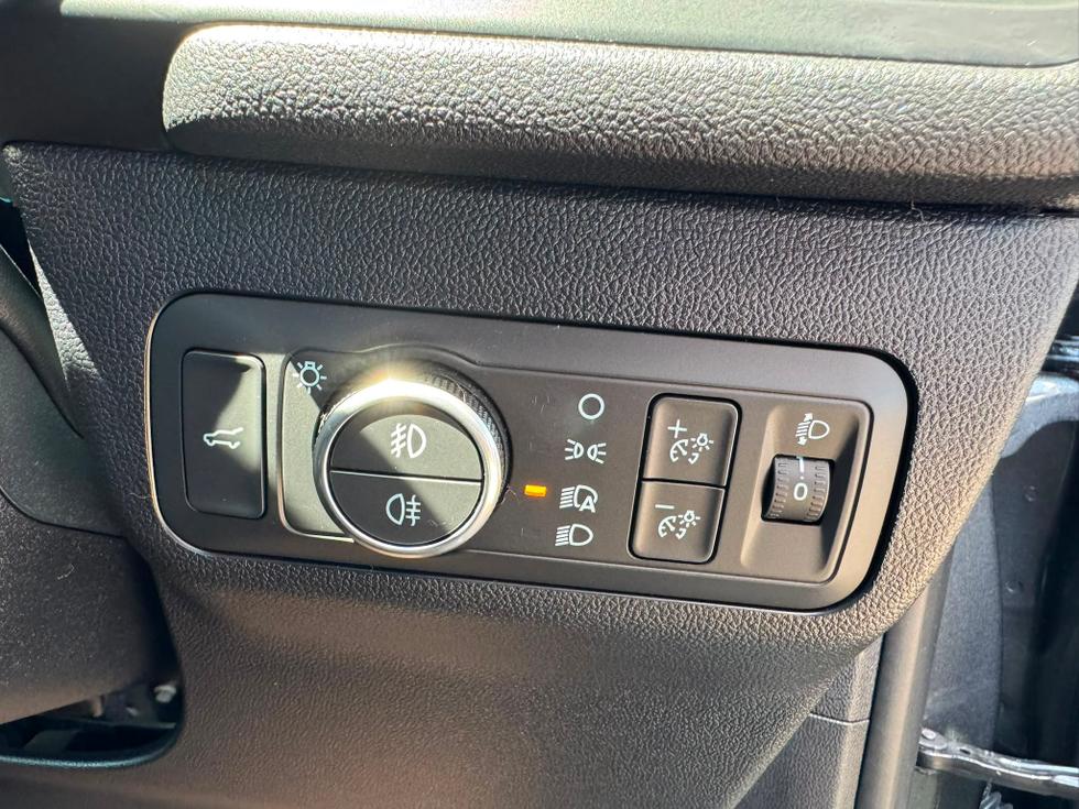Ford Kuga Photo 78eab545-a2cf-4a26-b6fa-e56600446096.jpeg