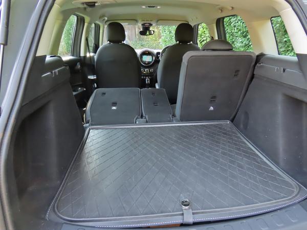 Used MINI Countryman YK68FHU 14