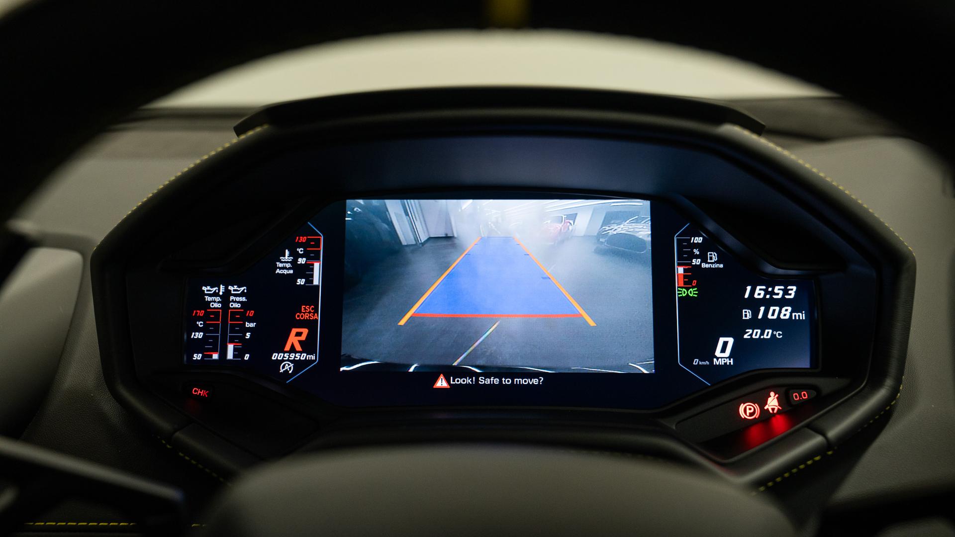 LAMBORGHINI Huracan Photo 7908ca66-859e-47bf-bf5f-e1e612540957.jpg
