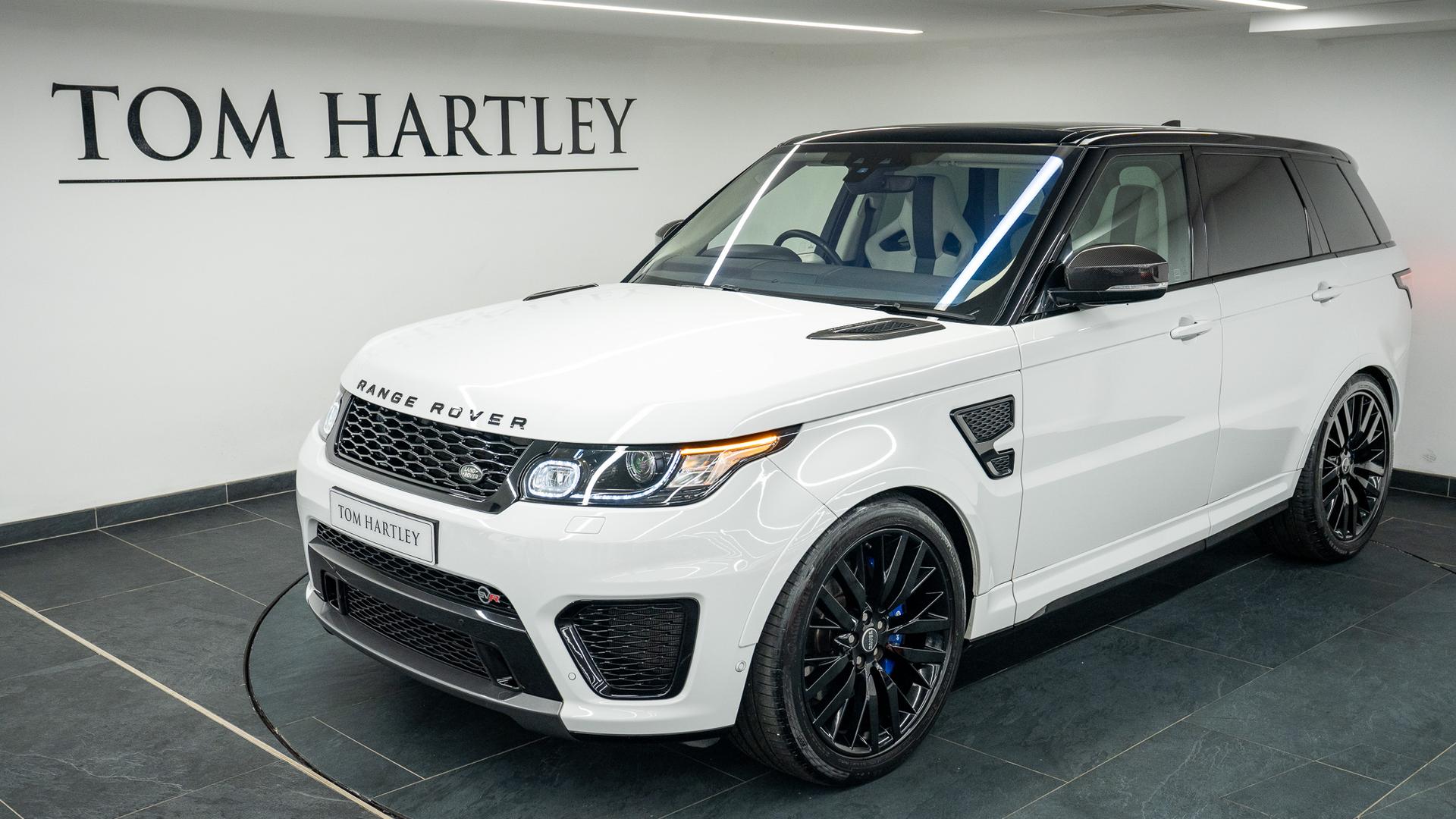 Land Rover Range Rover Sport Photo 791b6a73-2362-43c6-b18f-d4add0bfb45e.jpg