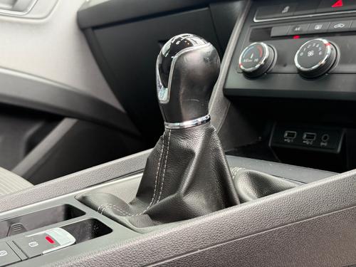 SEAT Leon Photo 79218478-ebdd-4c6b-b080-ba779abc7ed2.jpeg