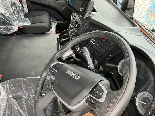 Iveco S-WAY Photo