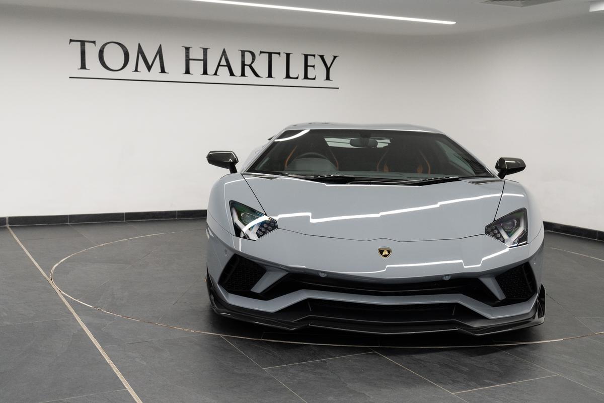 Used Lamborghini AVENTADOR S 333L 10