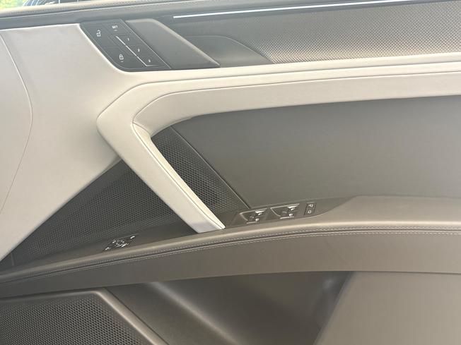 PORSCHE Cayenne Photo 20