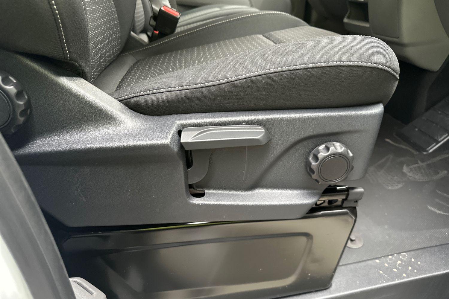 Ford TRANSIT CUSTOM Photo 14