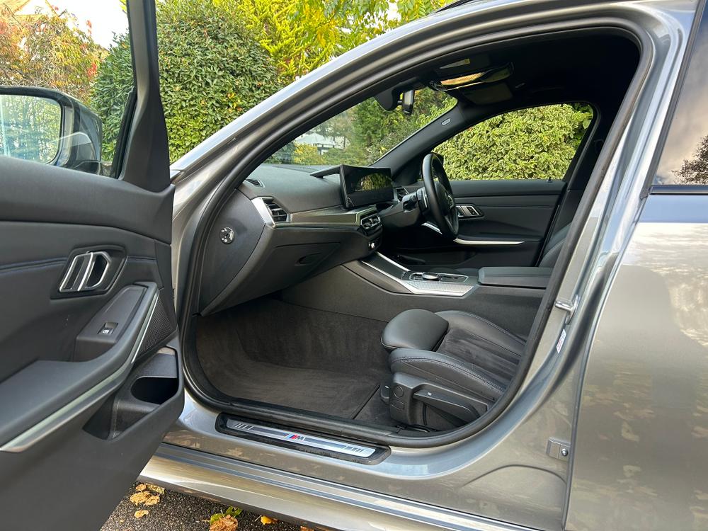 Used BMW 3 Series YF72FNC 21
