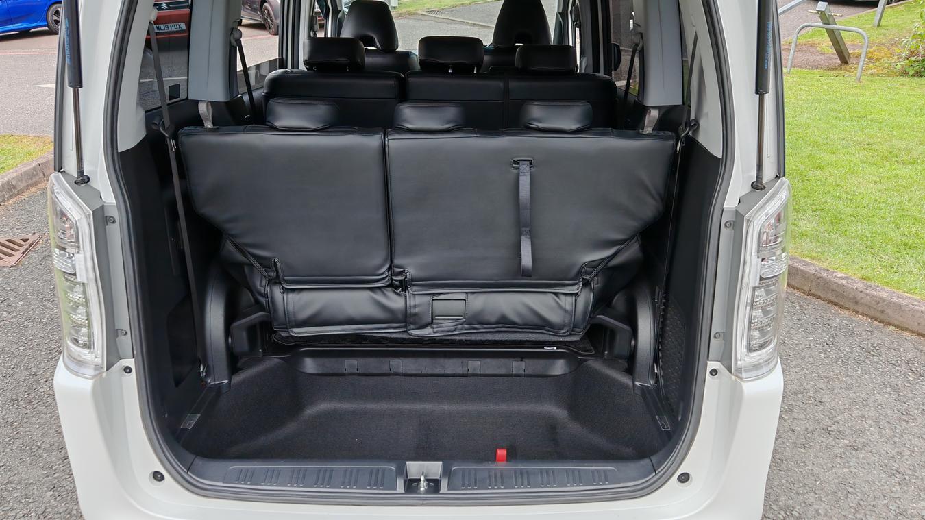 Used Honda Stepwgn STEPWGN 17