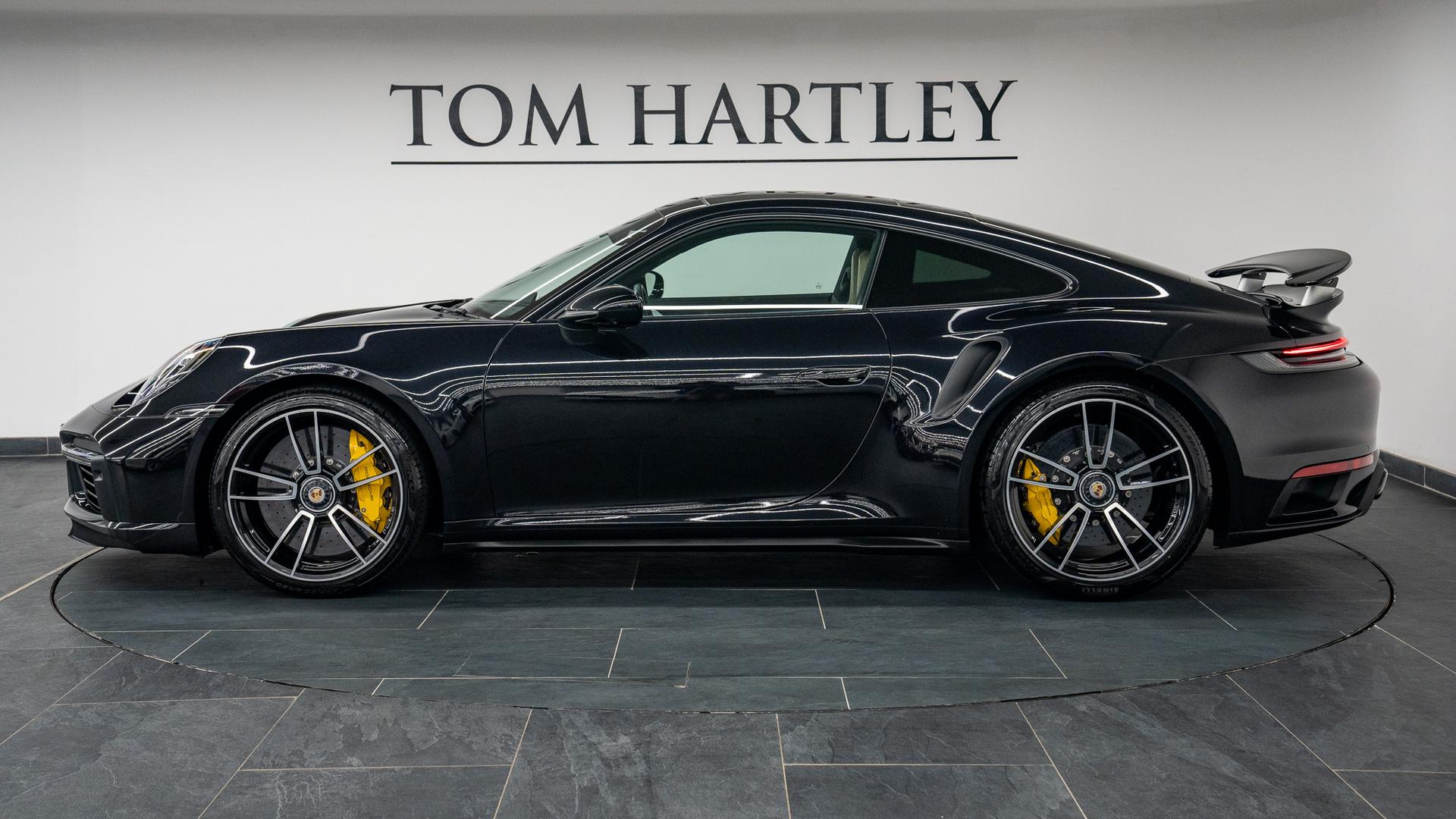 Porsche 911 Photo 79398404-9e15-4ee6-b41c-ae1e8f3624c2.jpg
