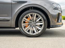 BENTLEY Bentayga Photo 4