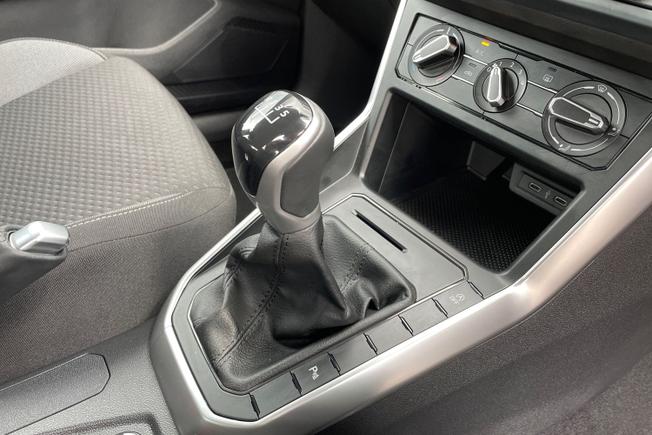 Volkswagen Polo Photo 25