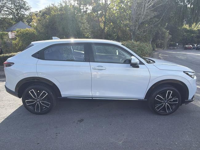 Honda HR-V Photo 794c454b-f42f-4cc1-a93a-dbc55d8e92b5.jpg