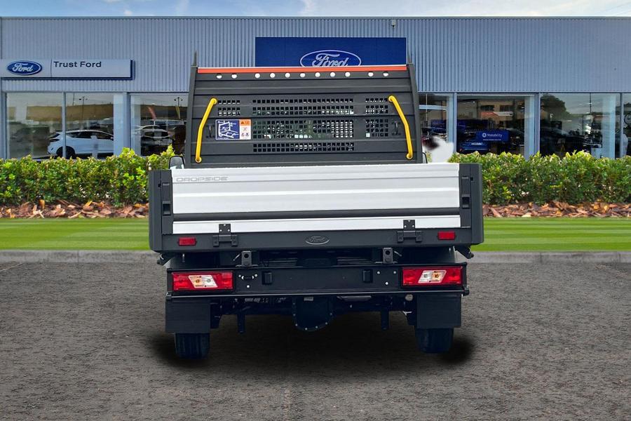 Ford TRANSIT Photo 794e100f-735c-4220-b06b-4f6f5bc57bd5.jpg
