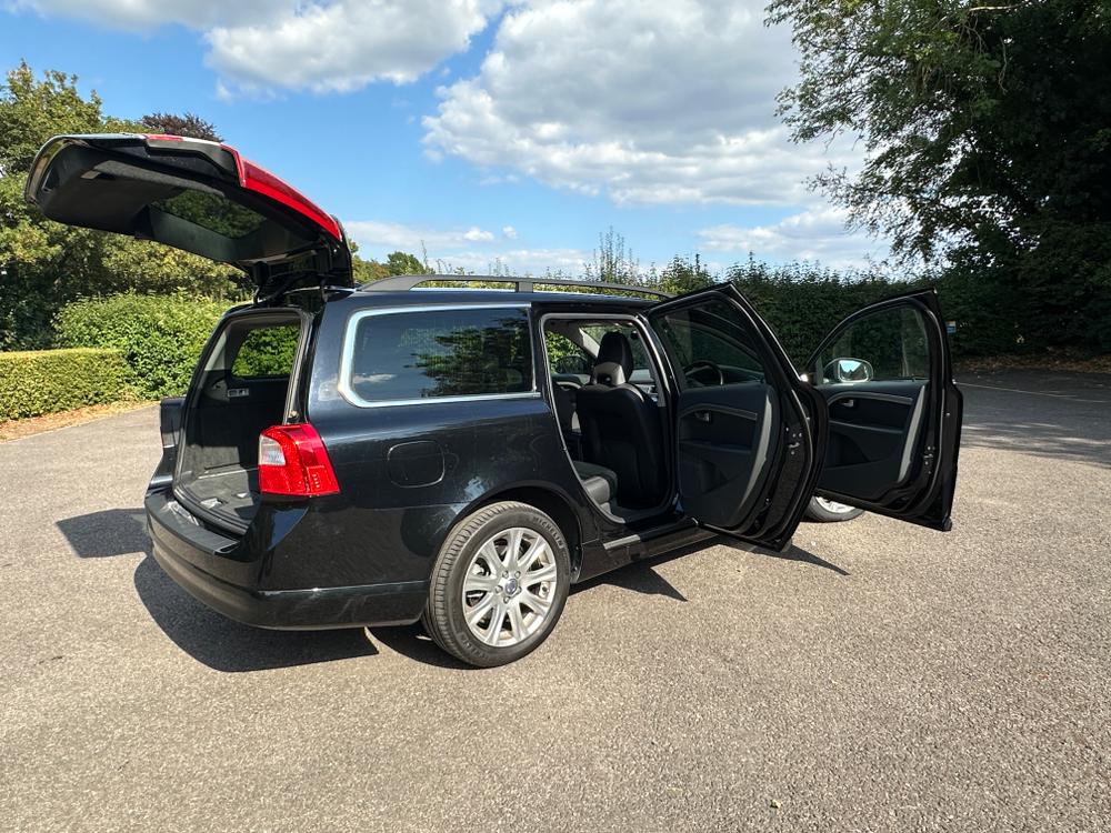 Used Volvo V70 LF10BCO 12