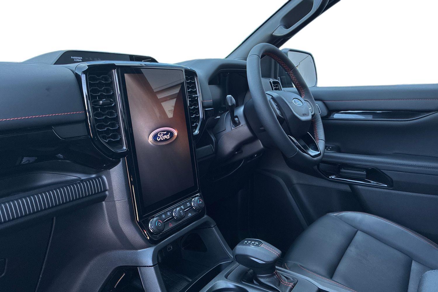 Ford RANGER Photo 3
