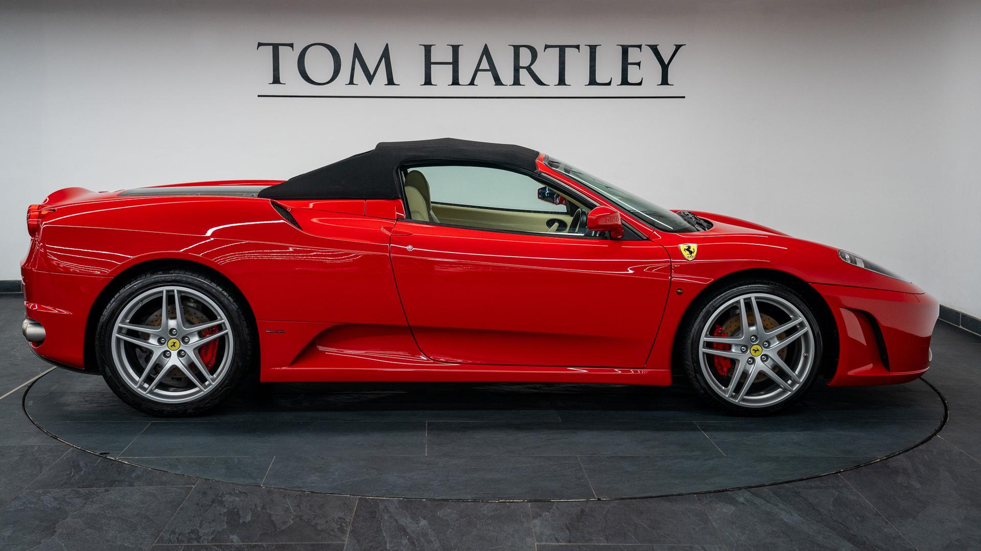 Ferrari F430 Photo 7965667c-83fc-4a1e-a0f3-1241e377f4cb.jpg