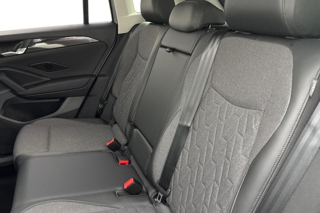 VOLKSWAGEN  Tiguan  Photo 9