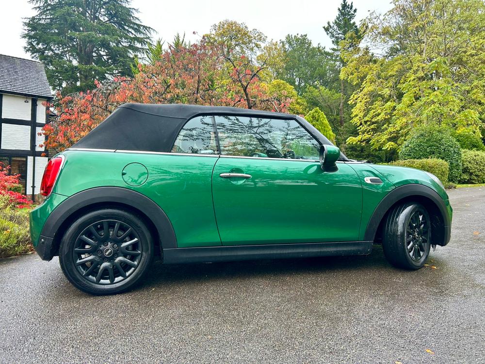 Used MINI Convertible GJ21ULV 7