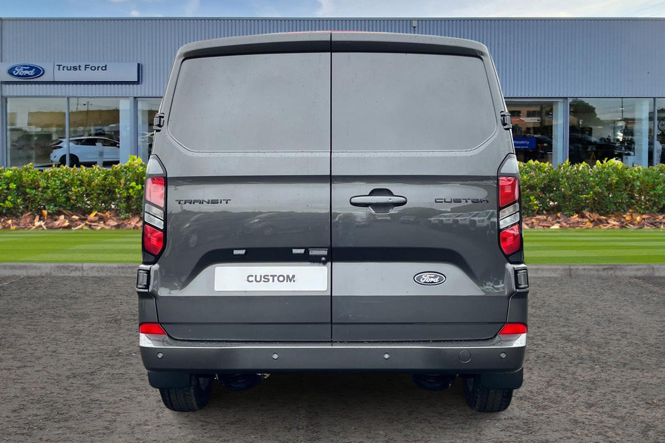 Ford TRANSIT CUSTOM Photo 13