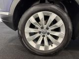 Volkswagen T-Roc Photo 28