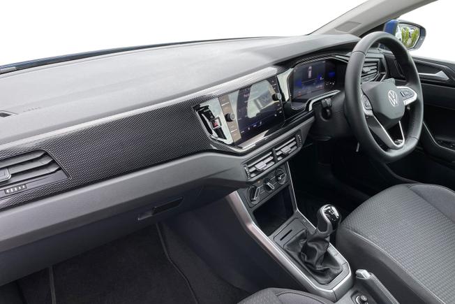 Volkswagen Polo Photo 2