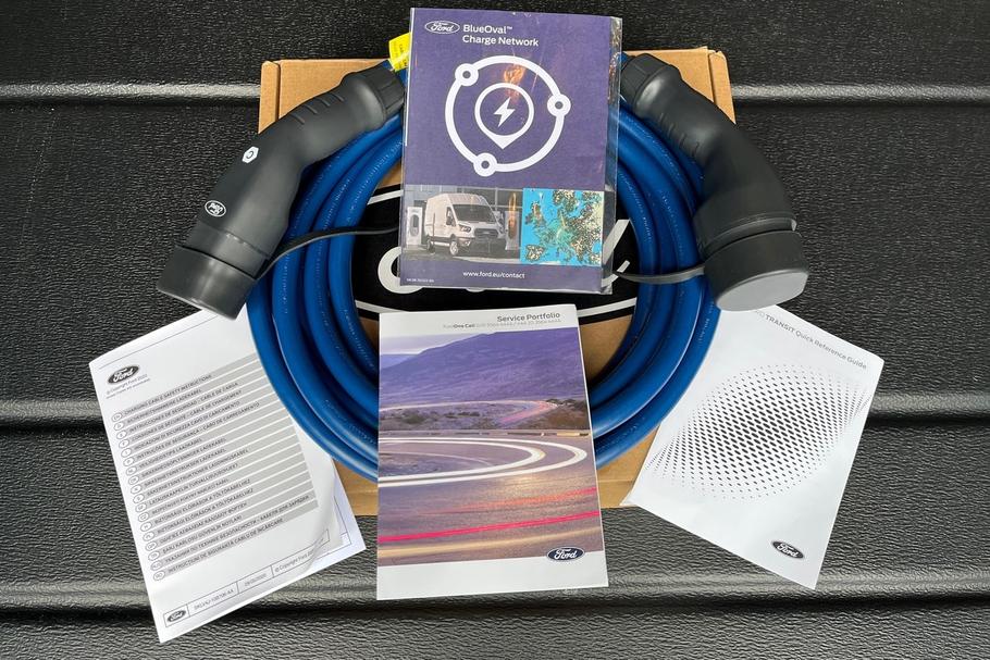 Used Ford E-TRANSIT 13/N333201 8